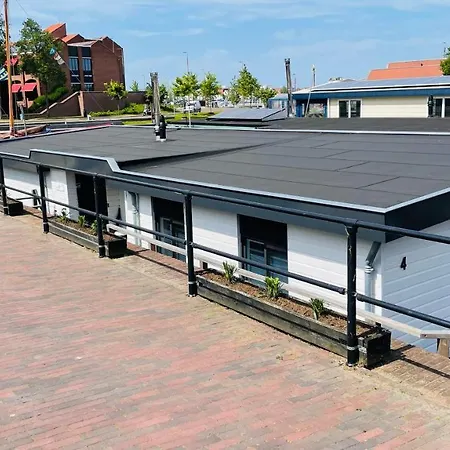 船屋 Woonboot 4