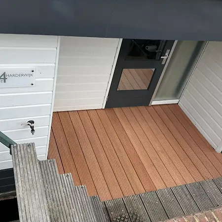 Woonboot 4